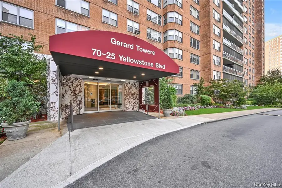 70-25 Yellowstone Boulevard #7M, Forest Hills, NY 11375 - #2
