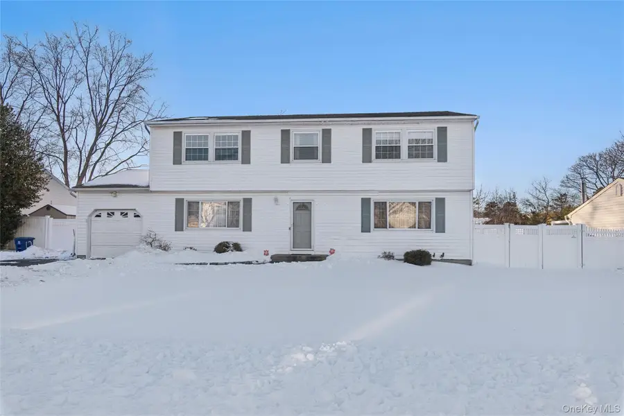 12 Ormand Avenue, Medford, NY 11763 - #2