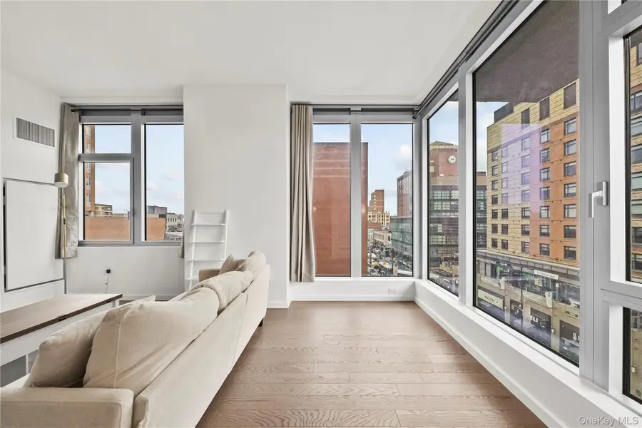 13327 39th Avenue #3H, Flushing, NY 11354 - #3