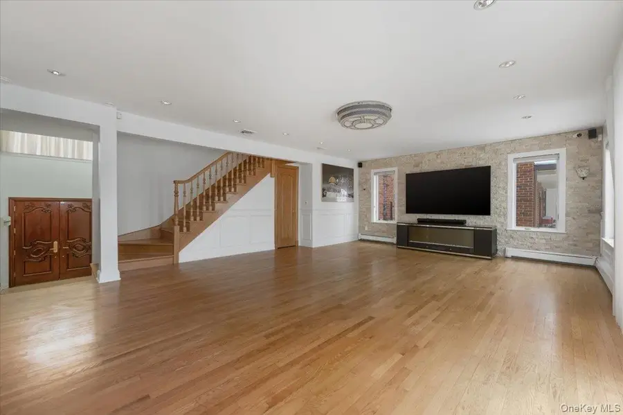 15920 82nd Street, Howard Beach, NY 11414 - #3