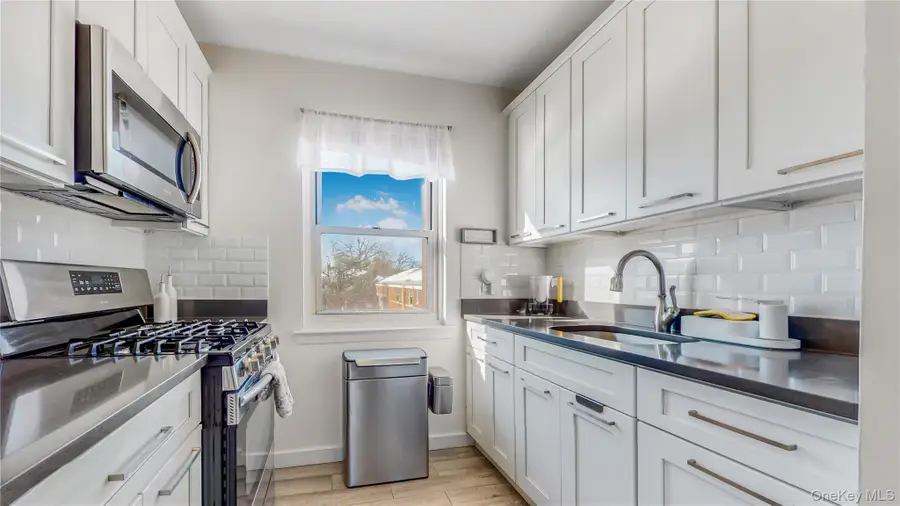 198-18 Pompeii Avenue #2, Hollis, NY 11423 - Image #2