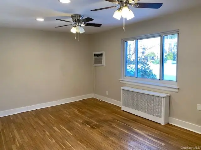 260-29 73rd Avenue #1st fl, Glen Oaks, NY 11004 - #3