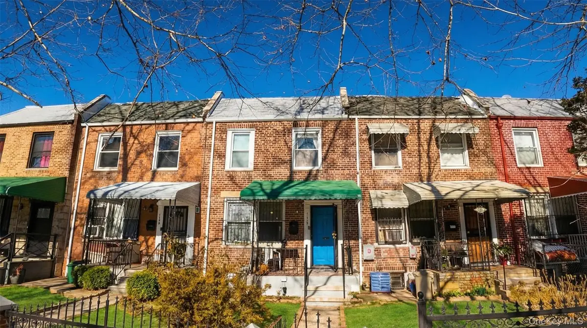 1147 Grenada Place, Bronx, NY 10466 - #1