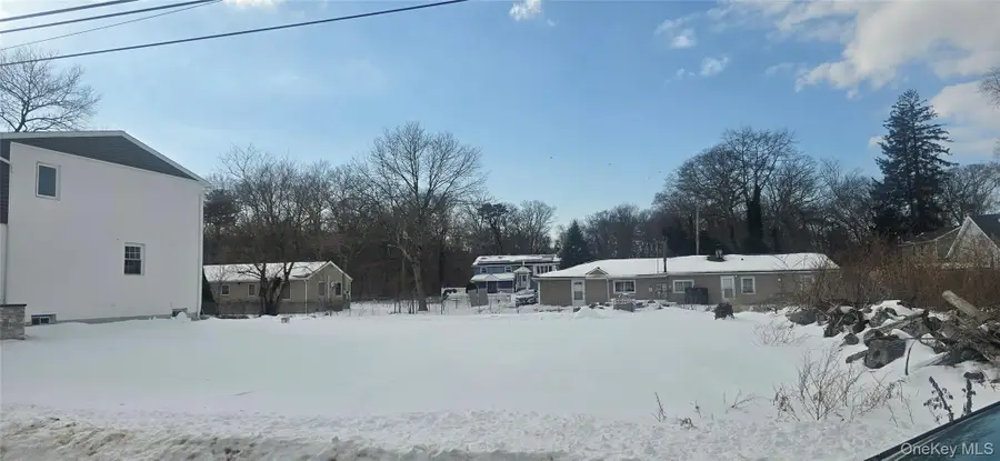 40 Spruce Street, Wyandanch, NY 11798 - #2