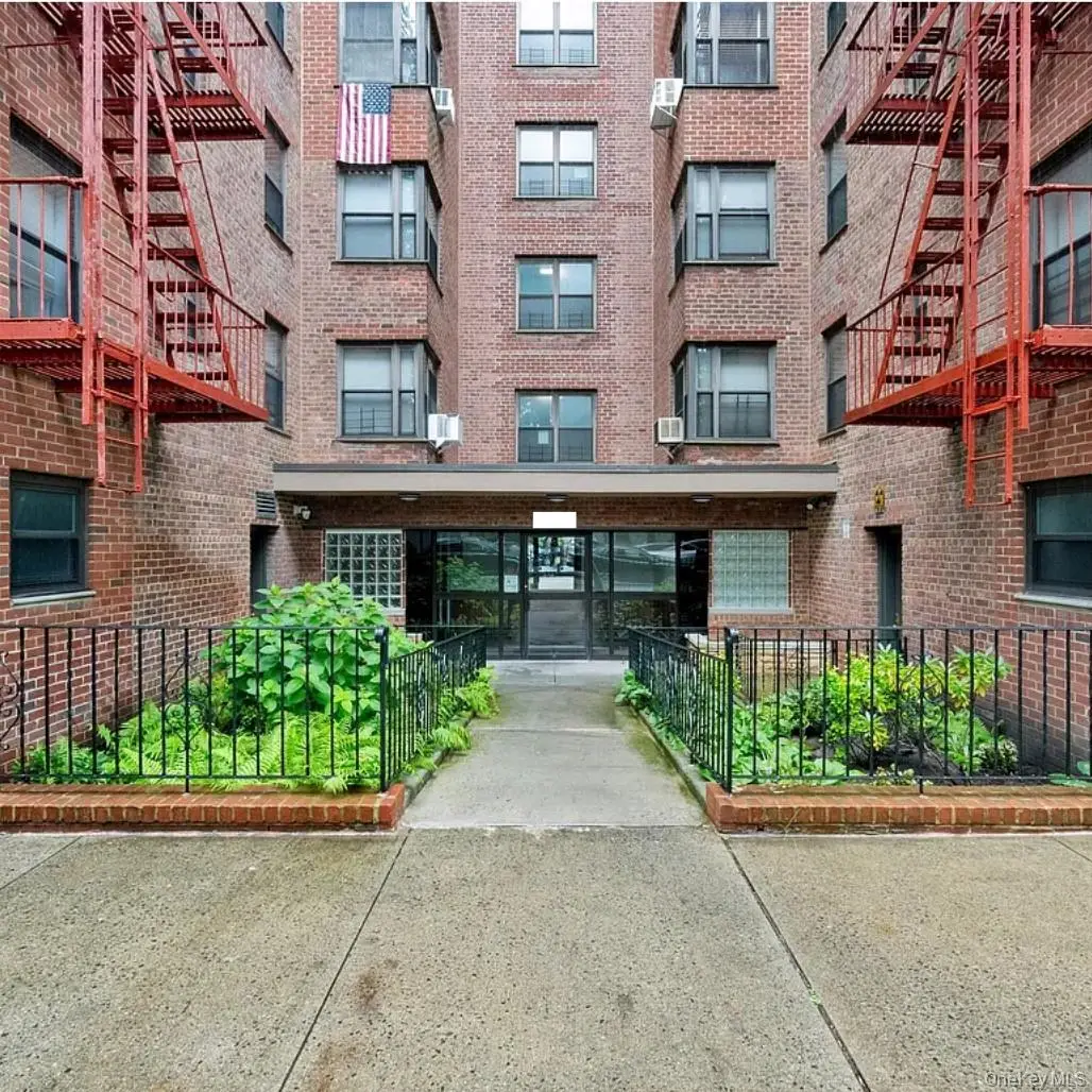 32-25 88th St #407, East Elmhurst, NY 11369 - #1