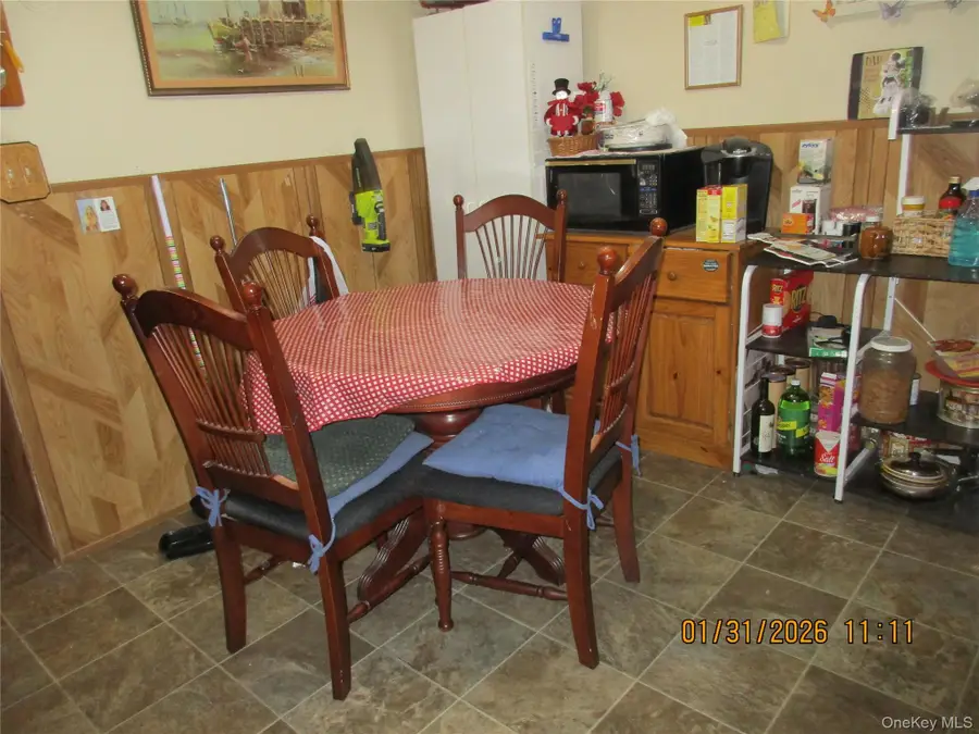 62-37 69th Place, Middle Village, NY 11379 - #2