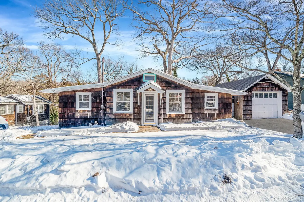 15 Ridge Lane, Miller Place, NY 11764 - #1