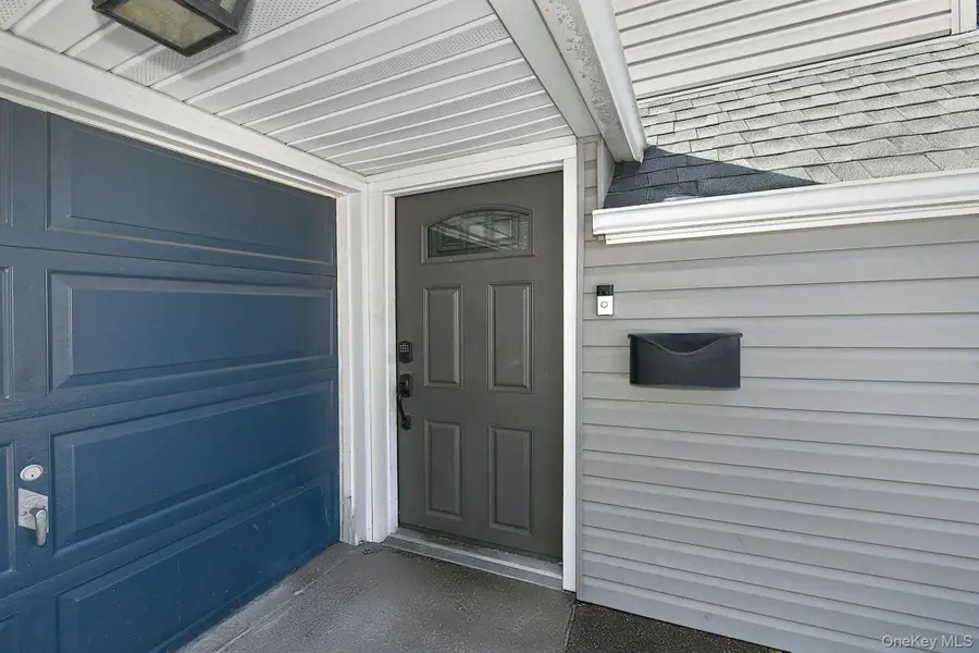 14 Thimble Lane, Hicksville, NY 11801 - #3