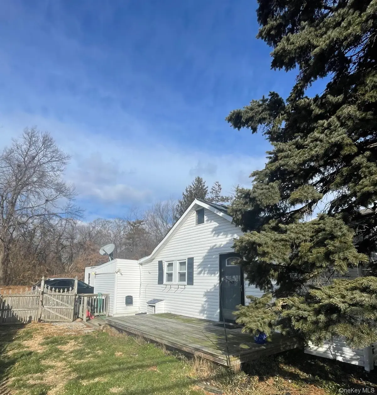 359 Park Avenue, Babylon, NY 11702 - #1