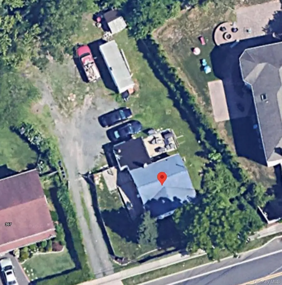 359 Park Avenue, Babylon, NY 11702 - #2