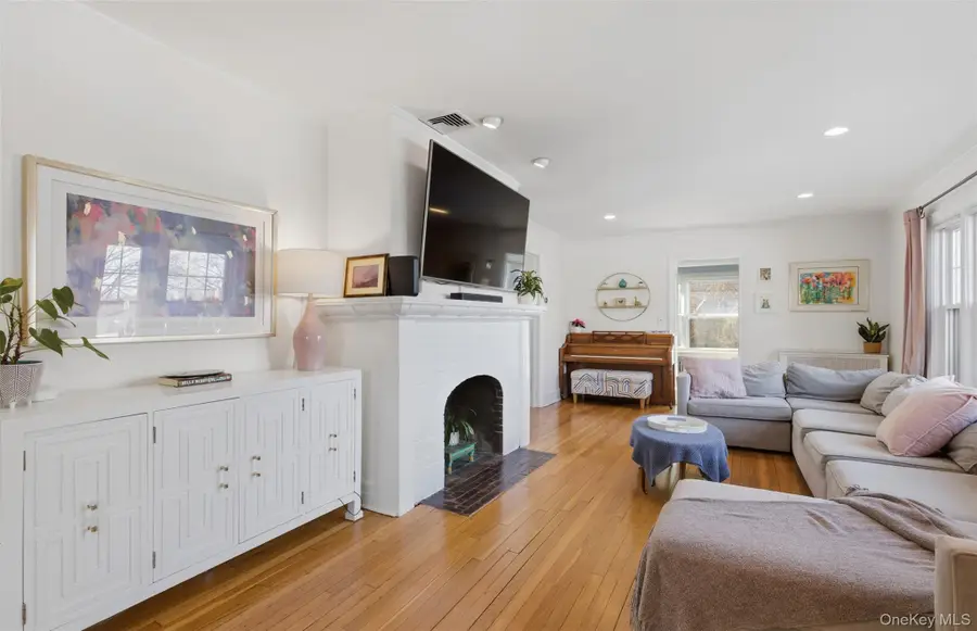 122 Greenacres Avenue, White Plains, NY 10606 - #3