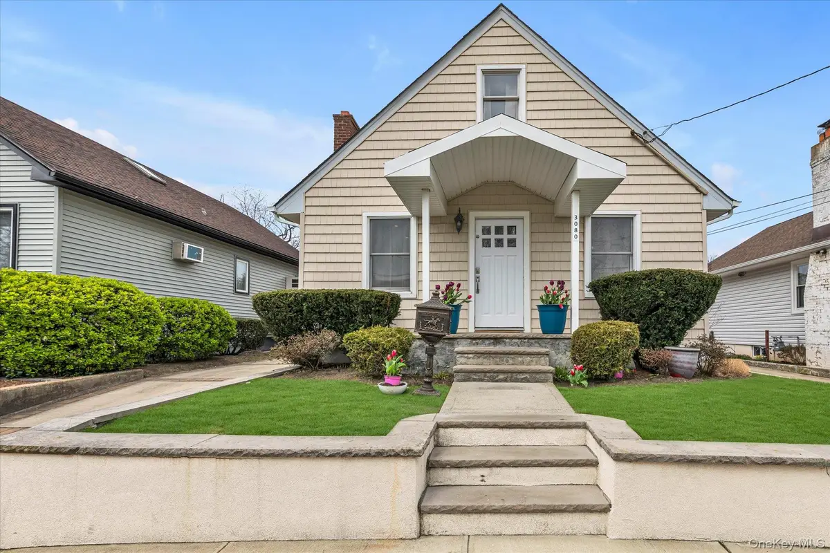 3080 Roxbury Road, Oceanside, NY 11572 - #1