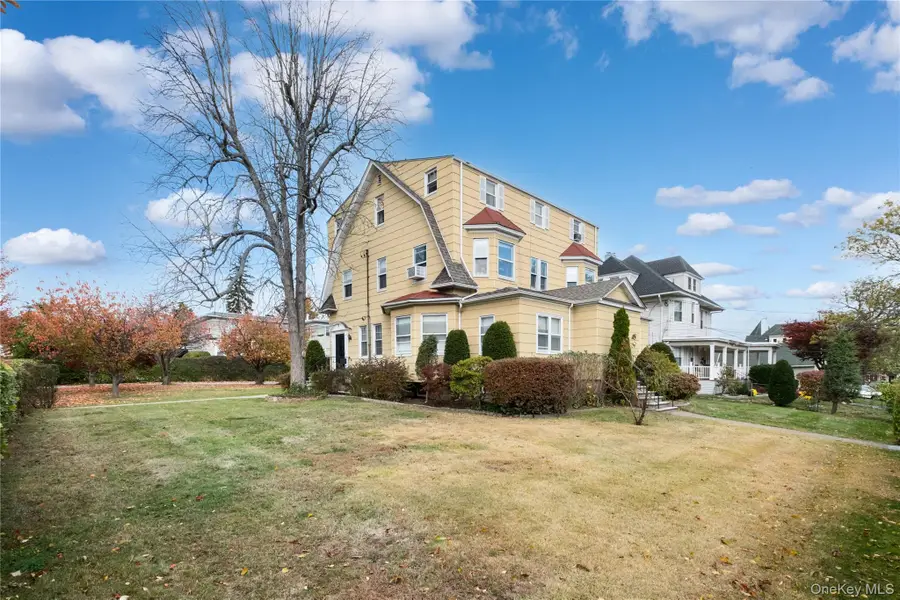 29-31 Edgewood Park, New Rochelle, NY 10801 - #2