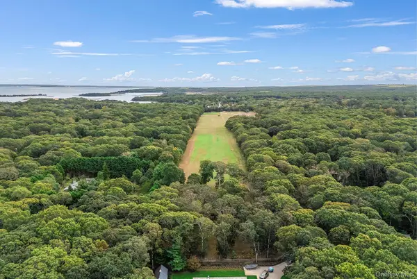 43 Briarcroft Drive, East Hampton, NY 11937