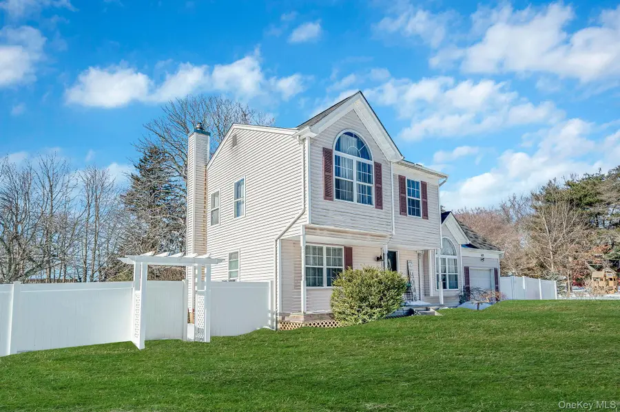 49 Flamingo Road, Rocky Point, NY 11778 - Image #3