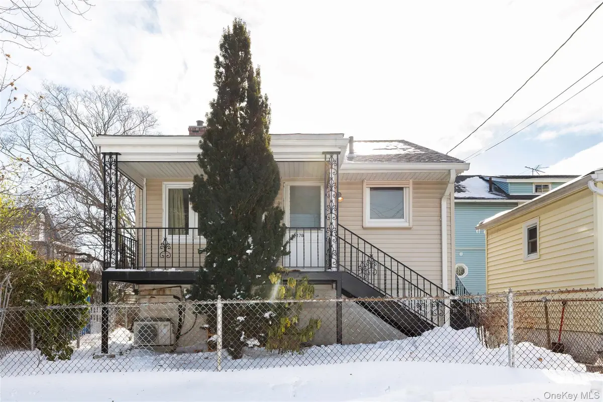 178 Beach Street, Bronx, NY 10464 - #1