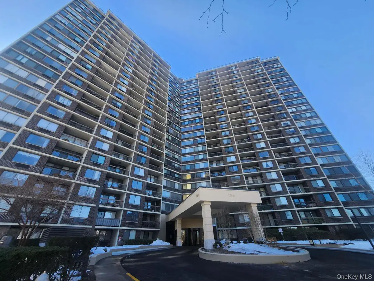 1 Bay Club #8 U, Bayside, NY 11360 - #1