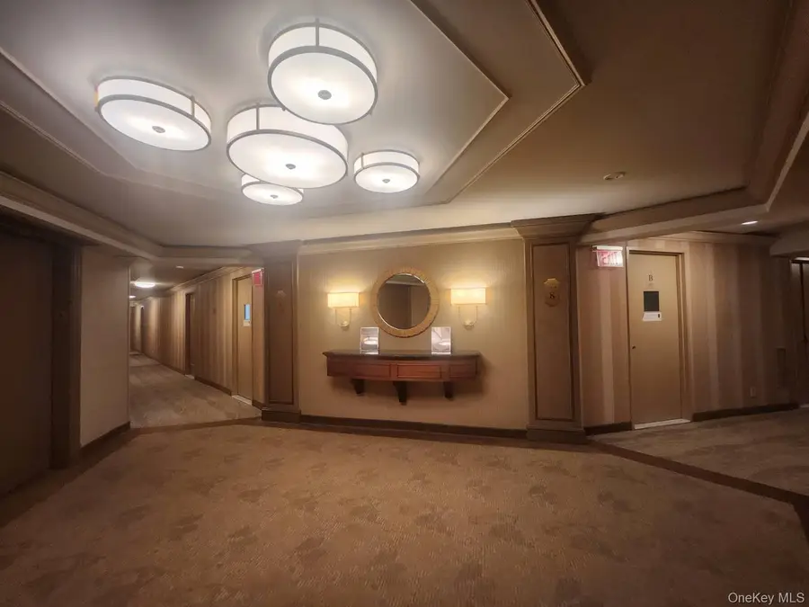 1 Bay Club #8 U, Bayside, NY 11360 - #3