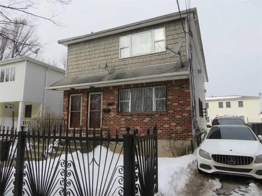 14207 135th Avenue, Jamaica, NY 11436 - #2