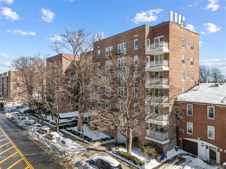 6200 Riverdale #7J, Bronx, NY 10471 - #2