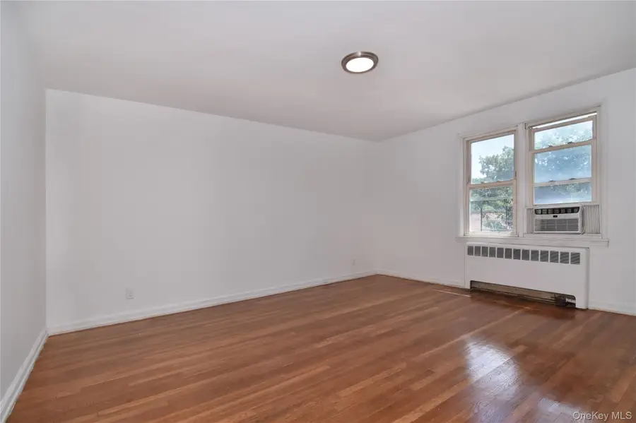 1549 Central Park Avenue #G-11, Yonkers, NY 10710 - Image #2