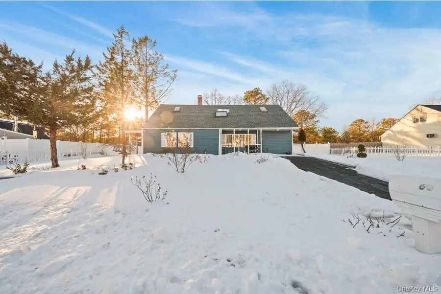 68 S Village Drive, Bellport, NY 11713 - #3