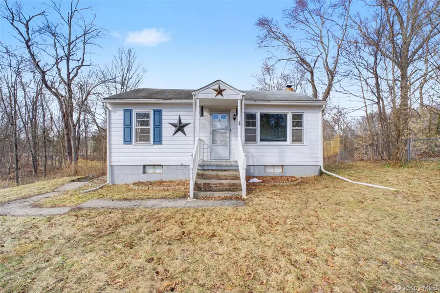 566 Old State Road E, Wappingers Falls, NY 12590 - #2