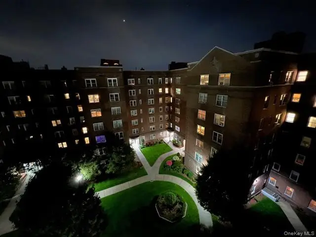 90 Bryant Avenue #Croydon-2.C, White Plains, NY 10605 - #2