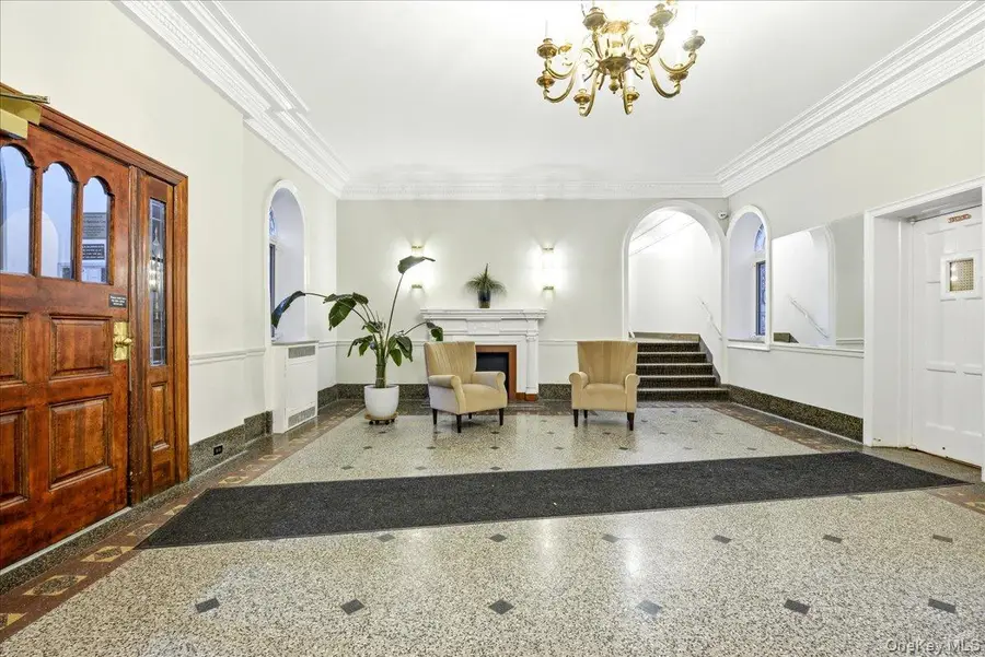 111-39 76th Road #A7, Forest Hills, NY 11375 - #3