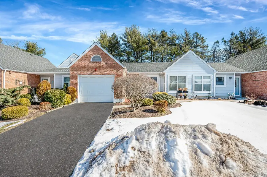 35 Chippendale Drive, Mount Sinai, NY 11766 - #2