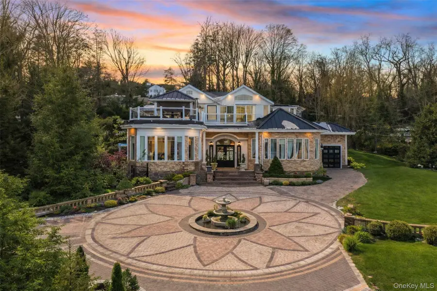 333 E Shore Road, North Hempstead, NY 11023 - #2