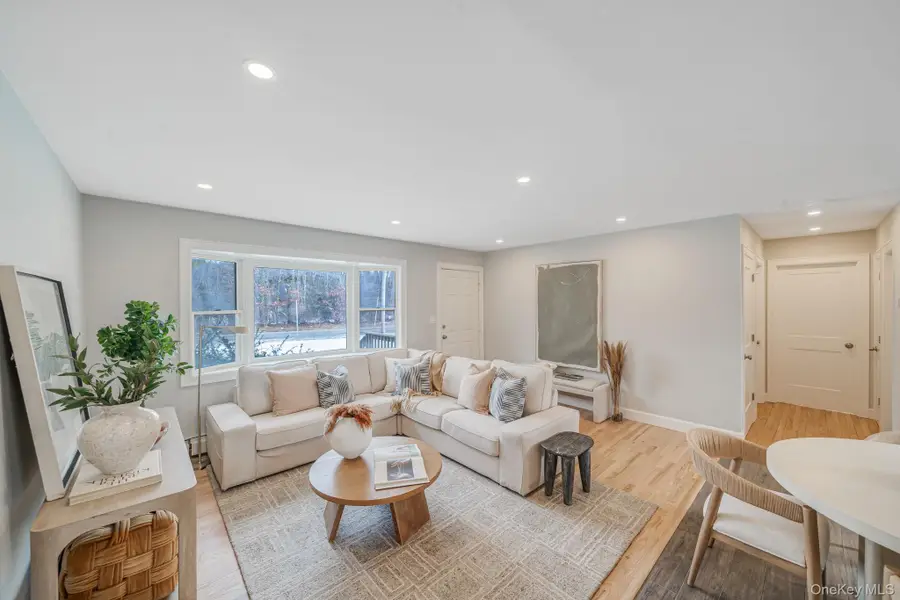 4902 Express Drive S, Ronkonkoma, NY 11779 - #3