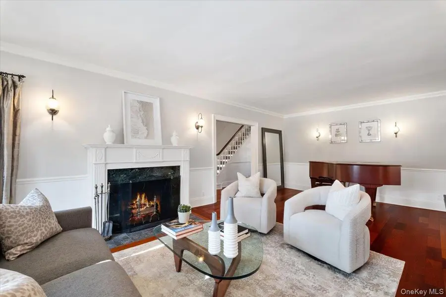 27 Huntington Avenue, Scarsdale, NY 10583 - #3