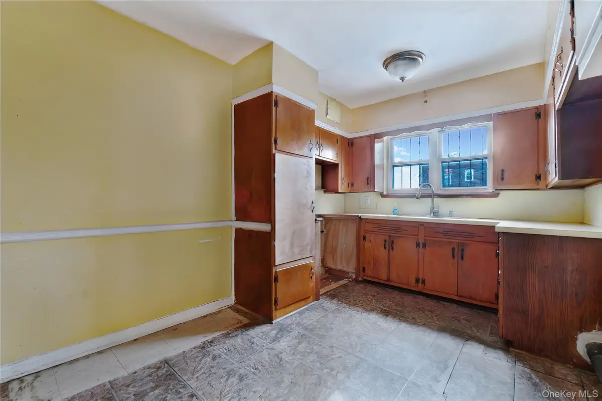 738 E 95th Streets, Brooklyn, NY 11236 - #1