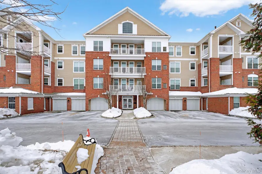 734 Regency Drive, Fishkill, NY 12524 - #2