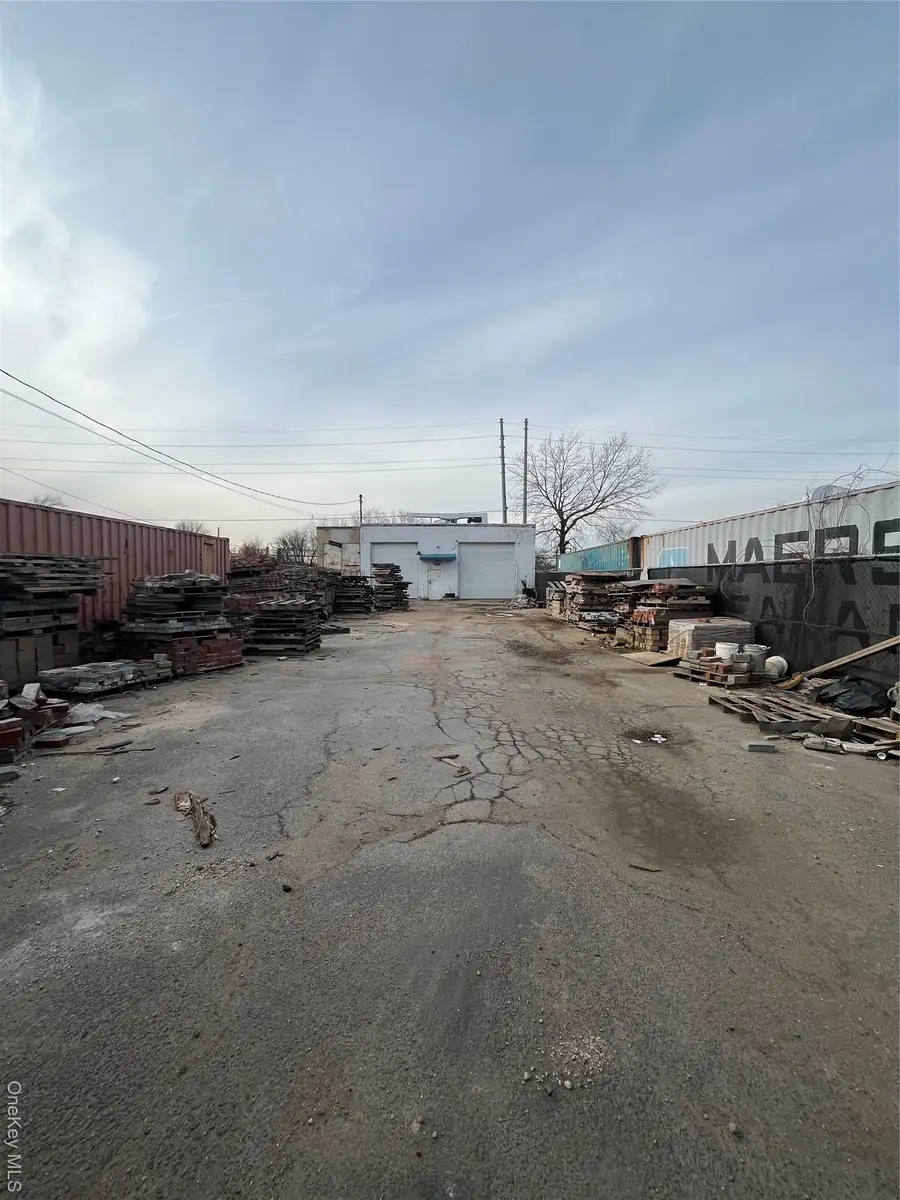 4186-4200 Industrial Place, Island Park, NY 11558 - #3