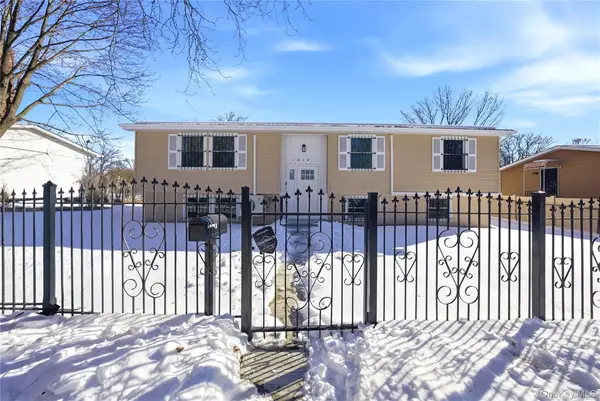 1510 Crotona Park East E, Bronx, NY 10460