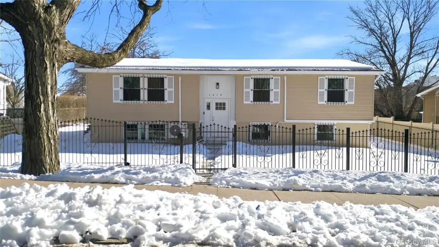 1510 Crotona Park East E, Bronx, NY 10460 - #2