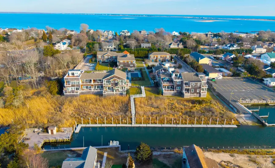 68 Foster Avenue #13, Hampton Bays, NY 11946 - #3