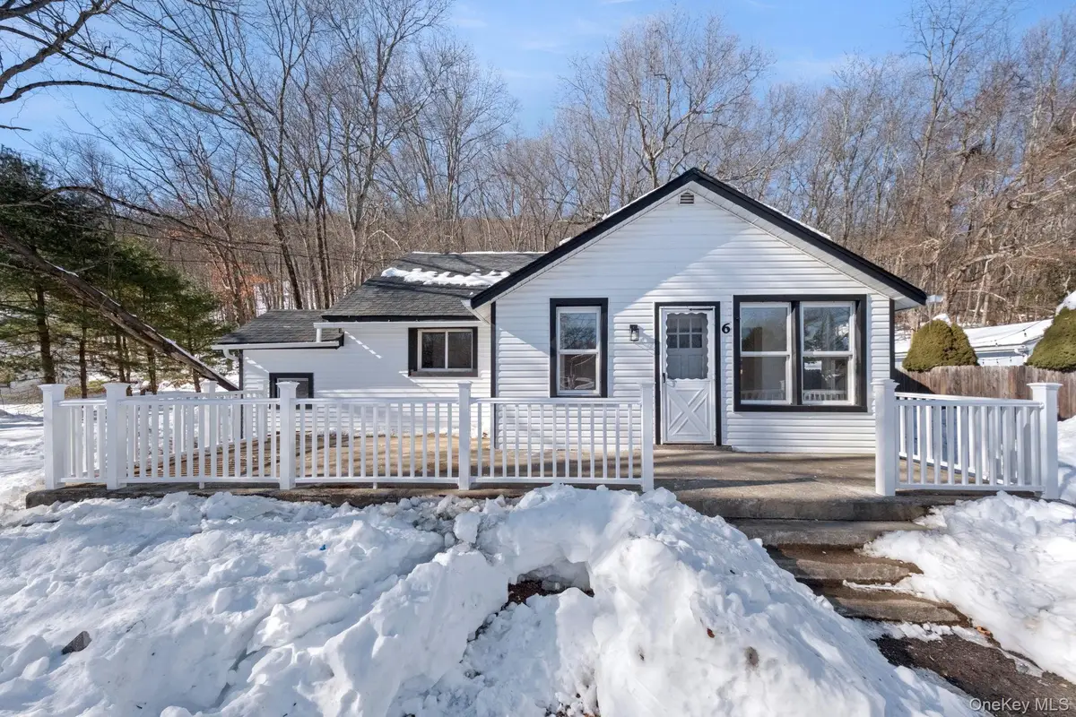 6 Village Drive, Greenwood Lake, NY 10925 - Image #1