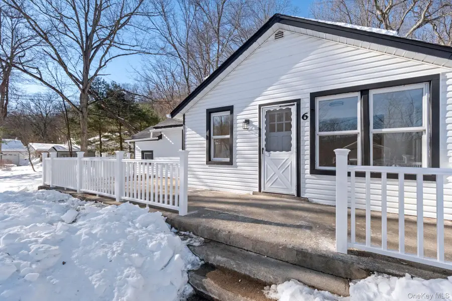 6 Village Drive, Greenwood Lake, NY 10925 - Image #2
