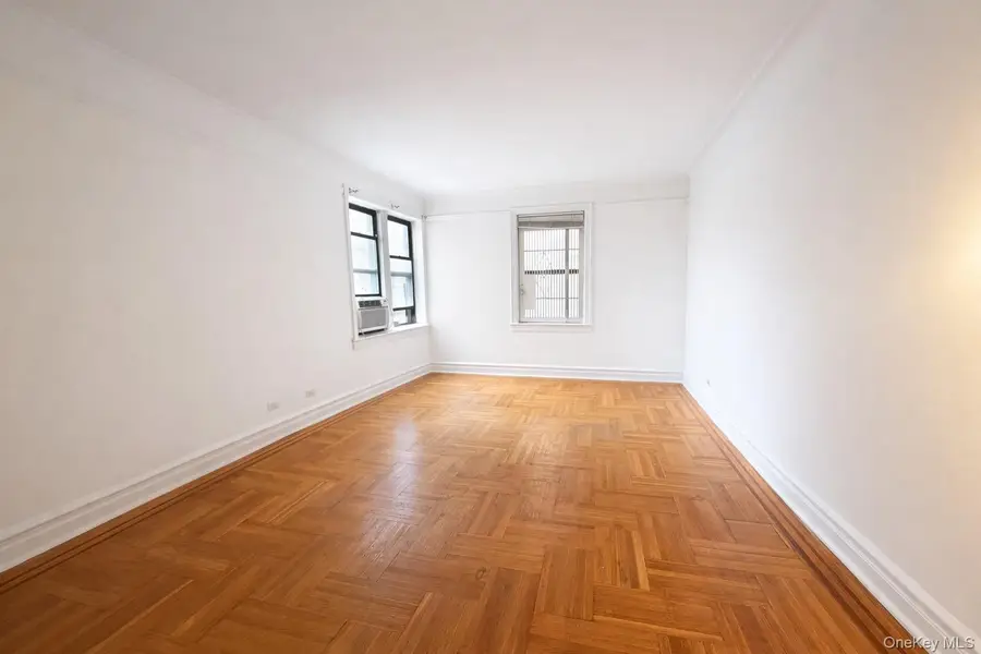 35-50 82 St #4A, Jackson Heights, NY 11372 - #3