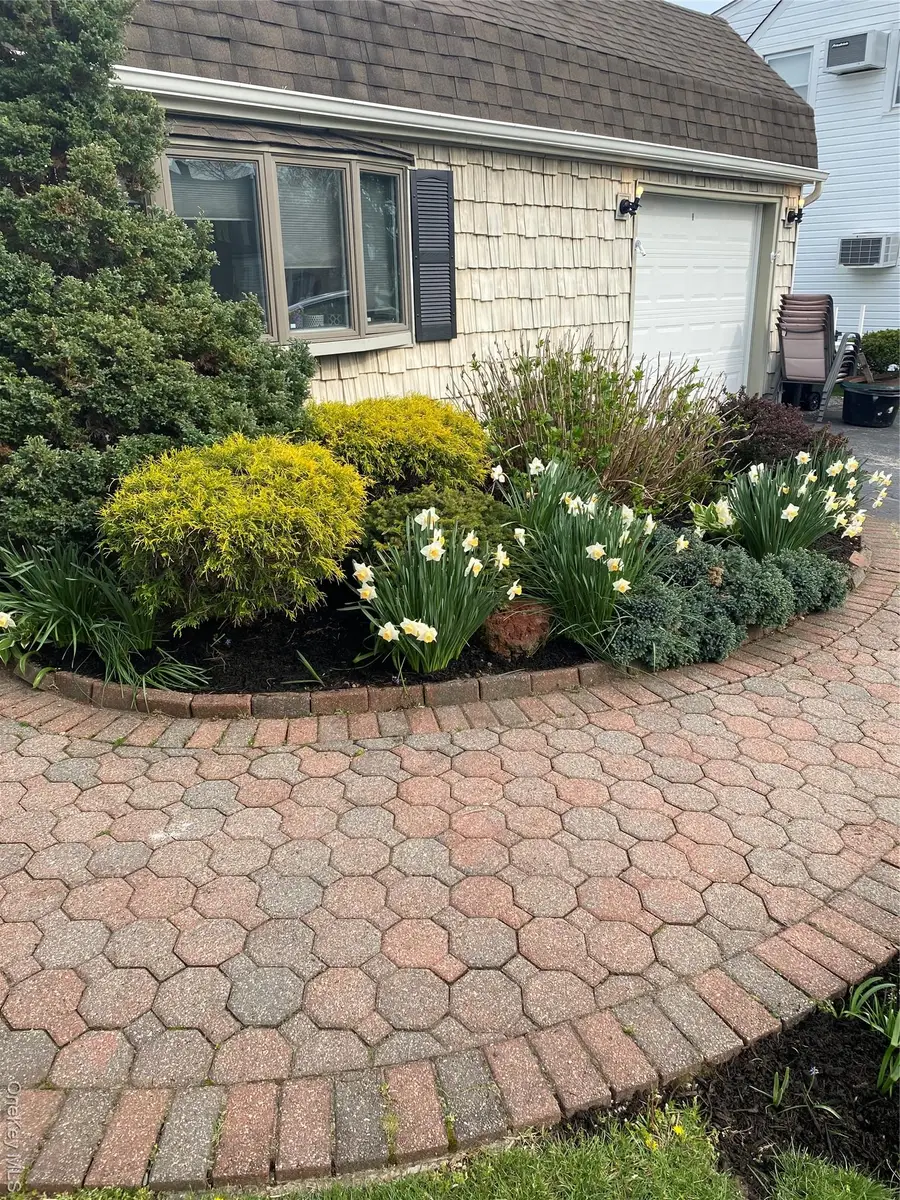 103 Ranch Lane, Levittown, NY 11756 - #2