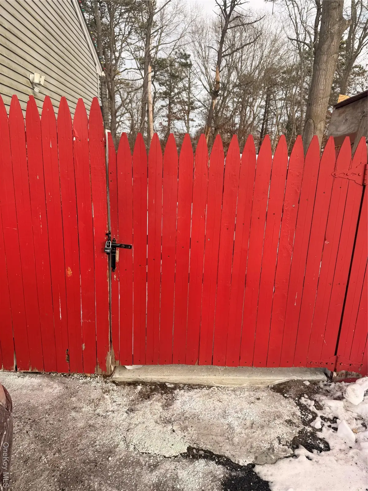 405 Kane Avenue, East Patchogue, NY 11772 - Image #1