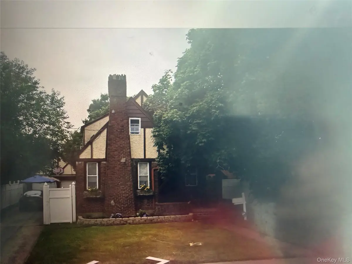 740 Westley Street, Baldwin, NY 11510 - #1