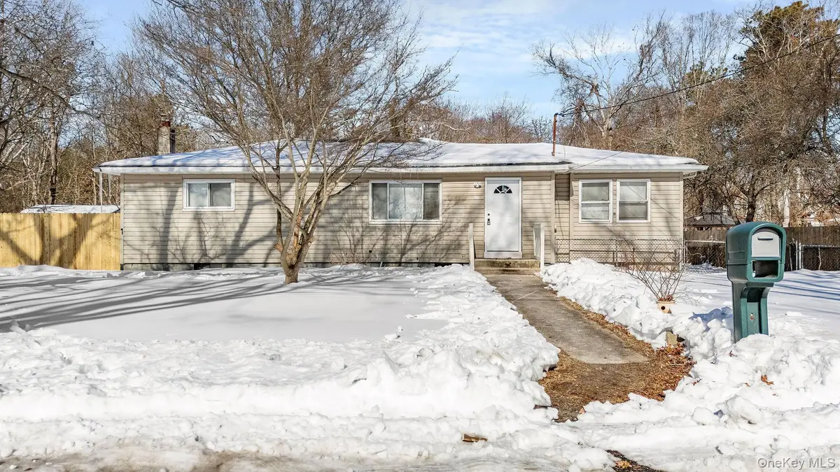 17 Nelson Place, Mastic, NY 11950 - #1