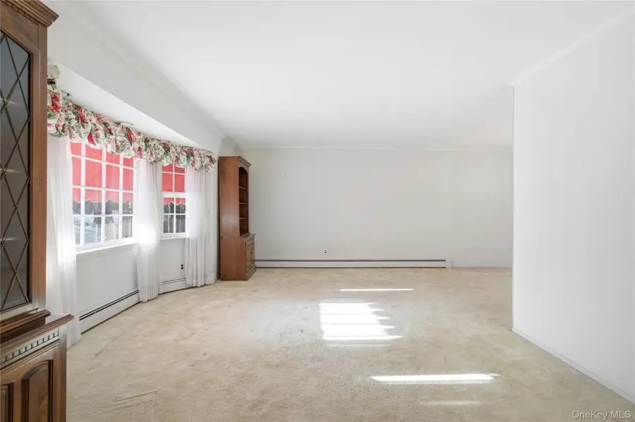 115 Red Oak Court, Port Jefferson, NY 11777 - #3