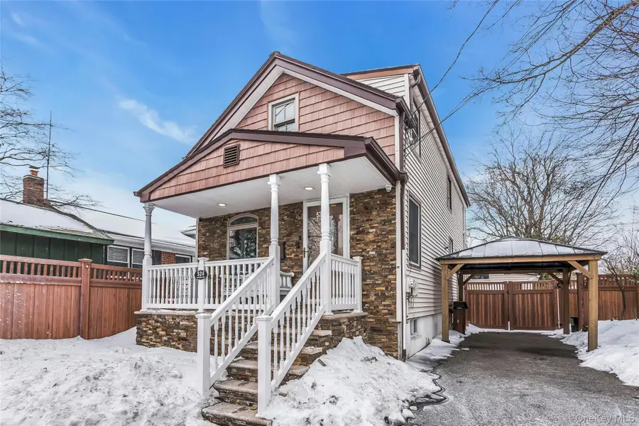 524 Jerusalem Avenue, Hicksville, NY 11801 - Image #2