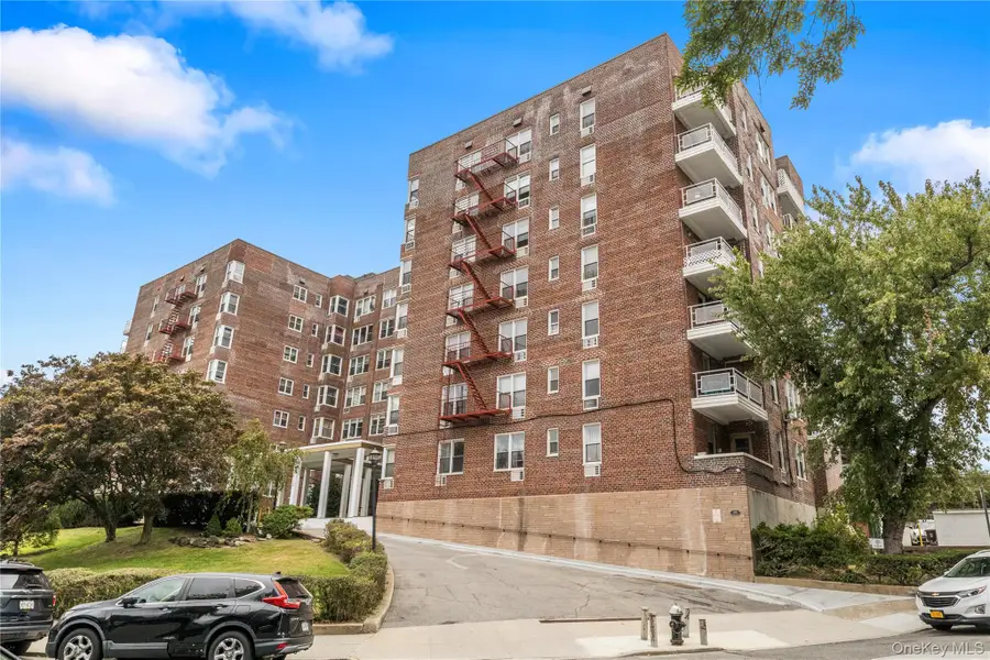 601 Kappock Street #2D, Bronx, NY 10463 - #2