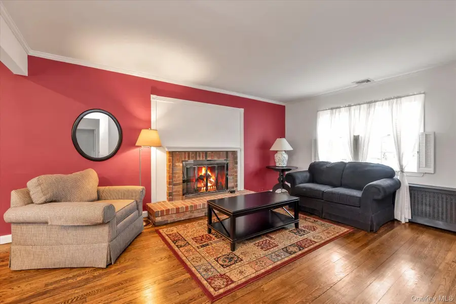 212 Wilton Street, New Hyde Park, NY 11040 - #3